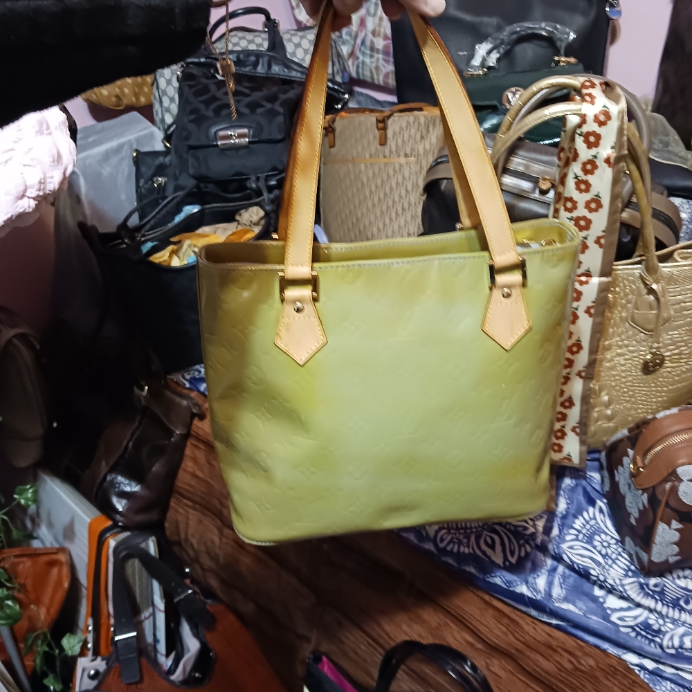 Louis Vuitton Vernis Houston baby blue and green bag - Picture 9 of 12